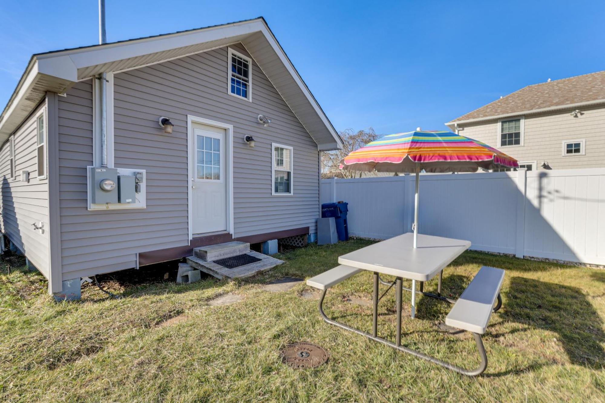 Charming Old Lyme Cottage, Steps To Private Beach! Exteriör bild
